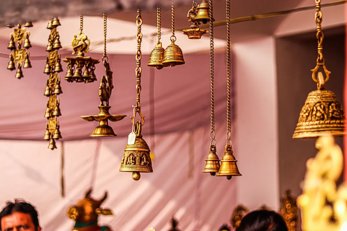 A Vintage Lover's Guide to Retro Shopping in Bristol